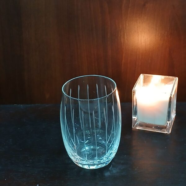 vela en vaso de cristal tallado a mano - Imagen 2